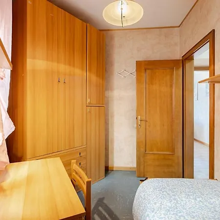 Sweet Apartment *